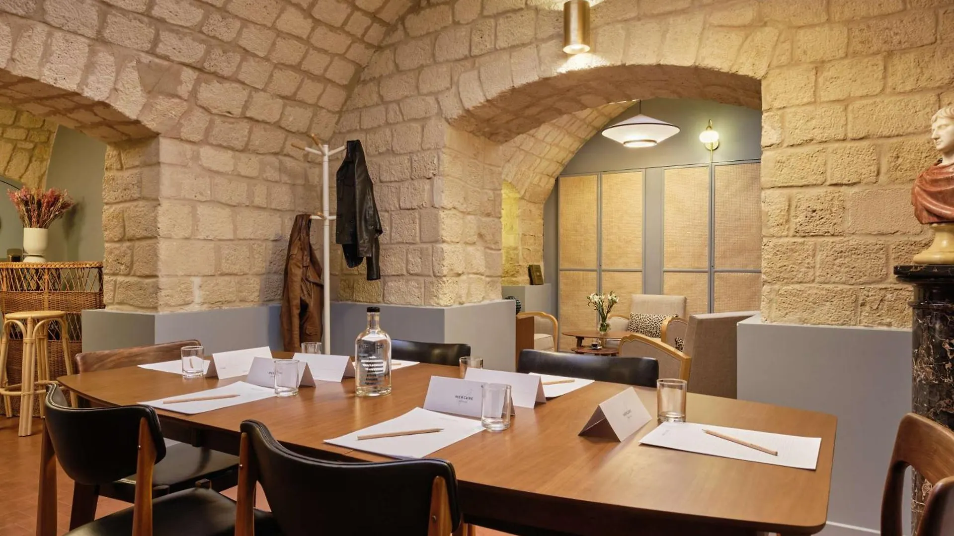 Mercure Paris Notre Dame Saint Germain des Prés Hotel