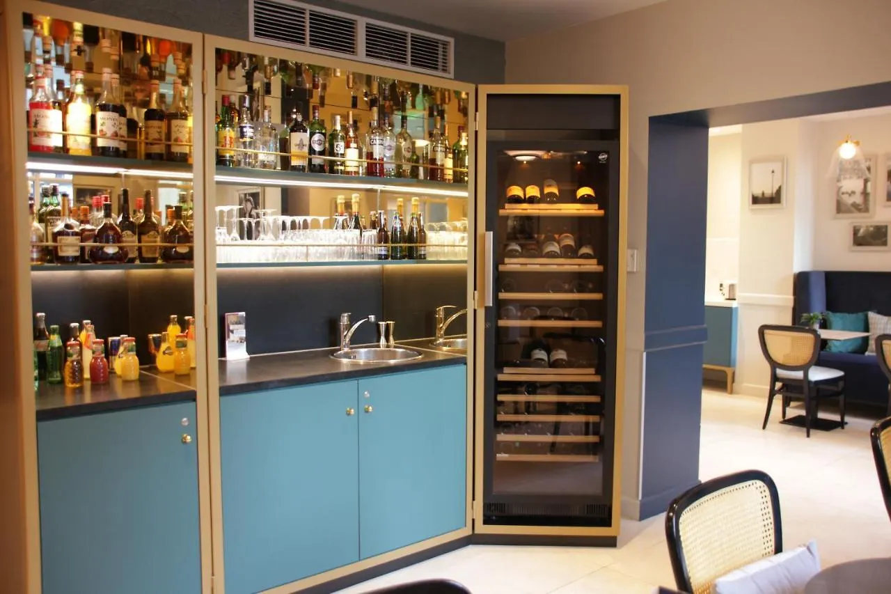 Mercure Paris Notre Dame Saint Germain Des Pres Hotel
