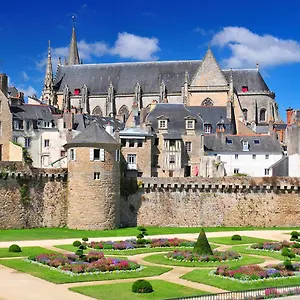 Appartement Joli T2 Résidence Proche Port Vannes