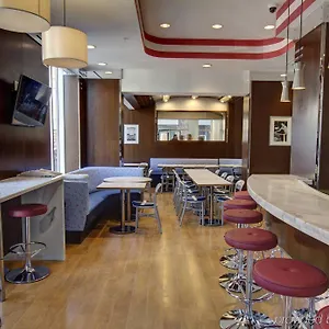 Fairfield By Marriott Manhattan/financial District 3*, New York Stati Uniti