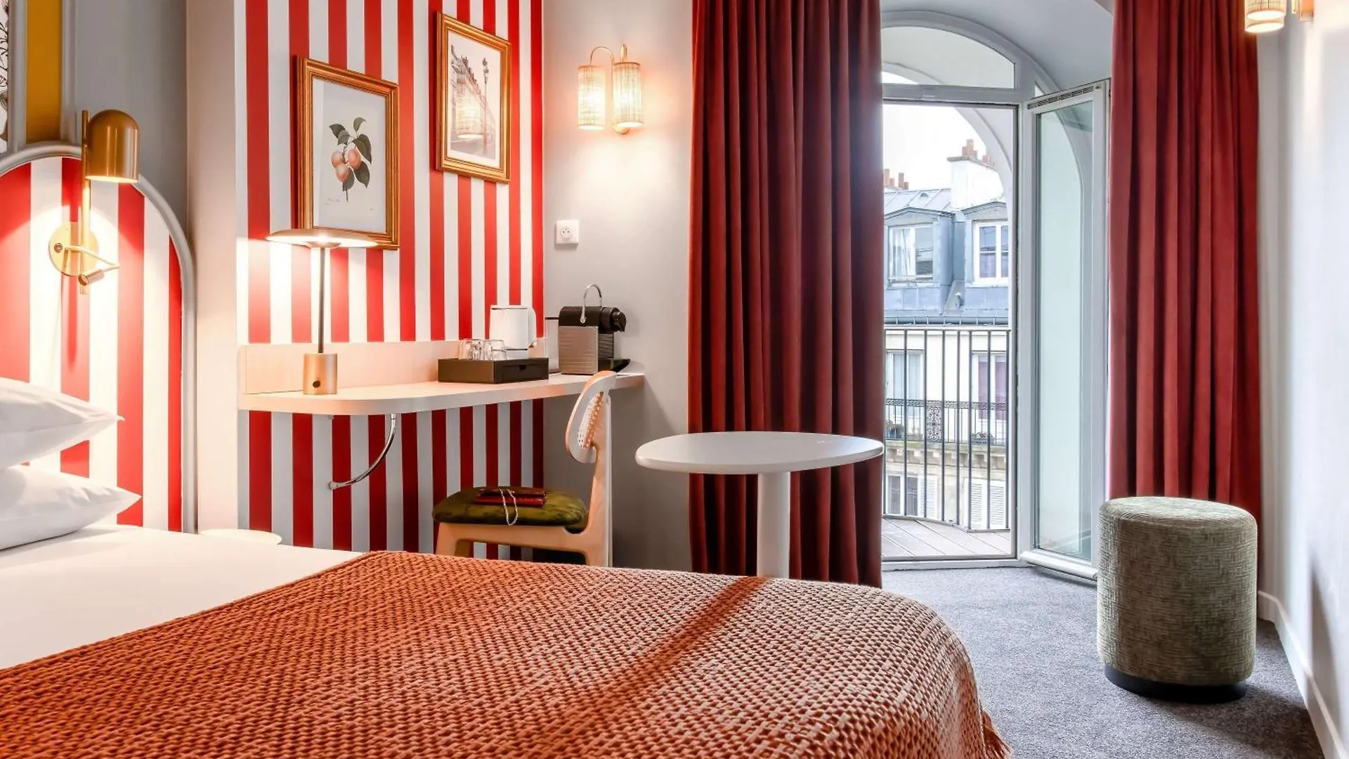 Mercure Paris Notre Dame Saint Germain Des Pres Hotel