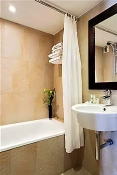 Mercure Paris Notre Dame Saint Germain Des Pres Hotel
